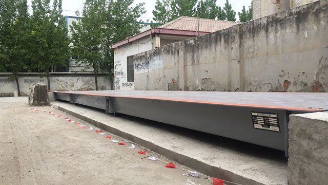 浙江南兴建造工程向志荣地磅厂家采购3套3x14米80吨地磅