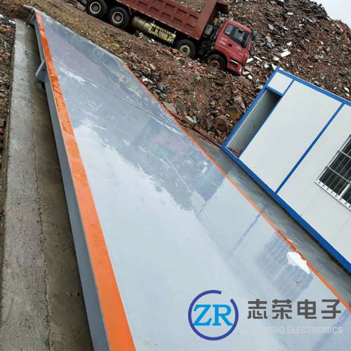 10月17日出售1台14米100吨地磅给上海同济建设工程